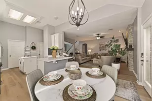 405 PecanGrove, Dickinson, TX 77539 - Photo 13