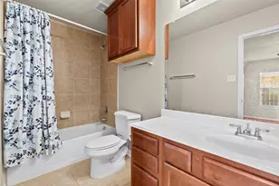 10015 Lynnwood Dr, Baytown, TX 77521 - Photo 21