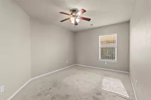 10015 Lynnwood Dr, Baytown, TX 77521 - Photo 23