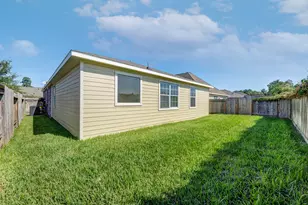 10348 Stone Gate Dr, Conroe, TX 77385 - Photo 19