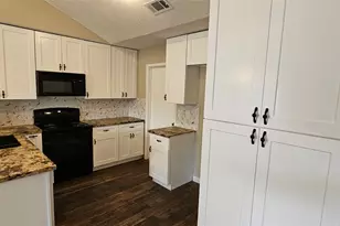 19327 Cypress Bay Dr, Katy, TX 77449 - Photo 9