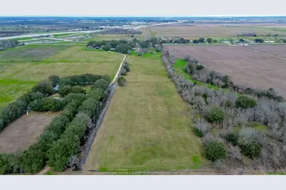 422 Fm 360 Road, Beasley, TX 77417 - Photo 1