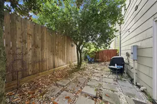 3808 Center Plaza Dr, Houston, TX 77007 - Photo 29