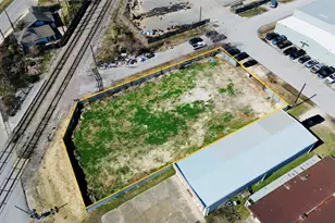 2323 Daugherty St, Houston, TX 77029 - Photo 1