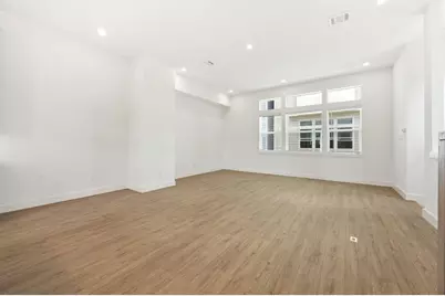 2125 Hoskins Drive #D, Houston, TX 77080 - Photo 9