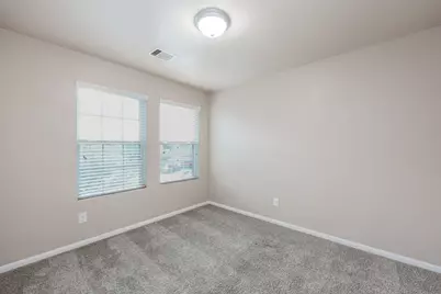 8115 Redbud Point Lane, Houston, TX 77049 - Photo 15
