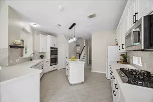 7503 Stone Arbor Dr, Sugar Land, TX 77479 - Photo 3