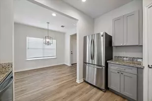 7134 Eastwood St, Houston, TX 77021 - Photo 5