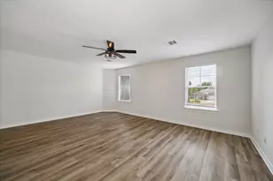 7134 Eastwood St, Houston, TX 77021 - Photo 15