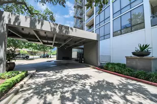 1111 Bering Dr, Houston, TX 77057 - Photo 47