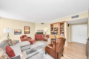 1111 Bering Dr, Houston, TX 77057 - Photo 15