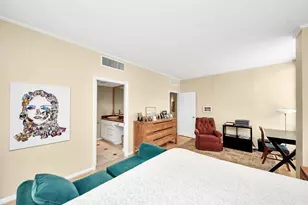 1111 Bering Dr, Houston, TX 77057 - Photo 23