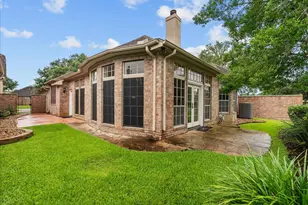 2416 Thorndon Park Ct, League City, TX 77573 - Photo 33