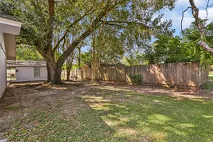 1933 N San Jacinto St, Liberty, TX 77575 - Photo 35