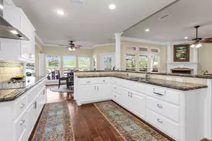 1502 Wimbledon Dr, Huntsville, TX 77340 - Photo 15