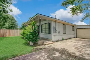 773 Lucky St, Houston, TX 77088 - Photo 3