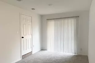 773 Lucky St, Houston, TX 77088 - Photo 7