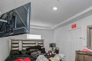 773 Lucky St, Houston, TX 77088 - Photo 11