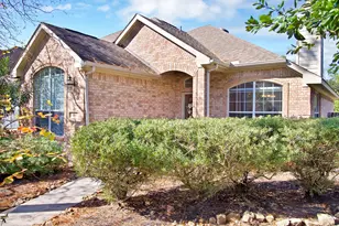 18 Powers Bend Wy, The Woodlands, TX 77382 - Photo 1