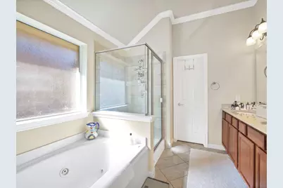 18 Powers Bend Way, The Woodlands, TX 77382 - Photo 15