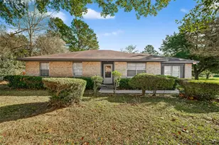 20706 Emerald St, Prairie View, TX 77484 - Photo 1