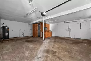 20706 Emerald St, Prairie View, TX 77484 - Photo 39