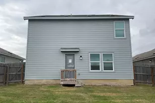 135 Pasadena Pl, New Braunfels, TX 78130 - Photo 17