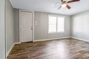 152 Walnut Dr, Richwood, TX 77531 - Photo 3