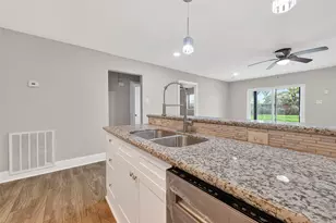 11107 Cedarview Ln, Houston, TX 77041 - Photo 17