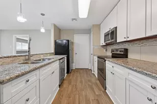 11107 Cedarview Ln, Houston, TX 77041 - Photo 15