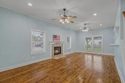 98 Borondo Reach, La Marque, TX 77568 - Photo 11