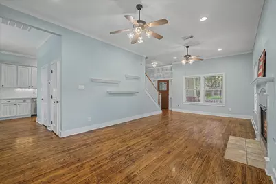 98 Borondo Reach, La Marque, TX 77568 - Photo 9
