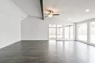 6002 Greenmont Dr, Houston, TX 77092 - Photo 15