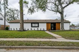 6002 Greenmont Dr, Houston, TX 77092 - Photo 3