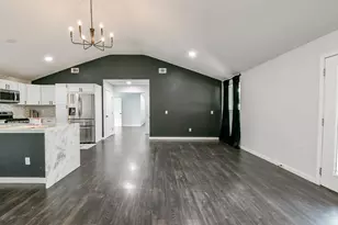6002 Greenmont Dr, Houston, TX 77092 - Photo 11