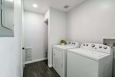 6002 Greenmont Drive, Houston, TX 77092 - Photo 29