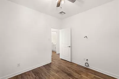 13105 Sapphire Lake Lane, Texas City, TX 77568 - Photo 21