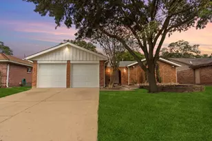 8918 Grape St, Houston, TX 77036 - Photo 1