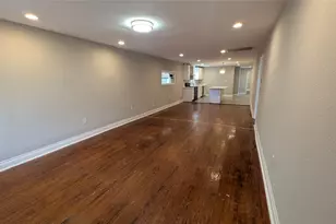 710 W 23rd St, Houston, TX 77008 - Photo 3