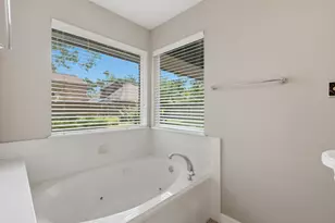 22326 Mosswillow Ln, Tomball, TX 77375 - Photo 17