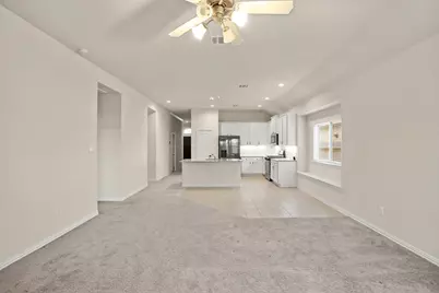 10921 Cathedral Peak Drive, Rosharon, TX 77583 - Photo 5