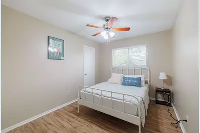 9418 Beverlyhill Street, Houston, TX 77063 - Photo 21