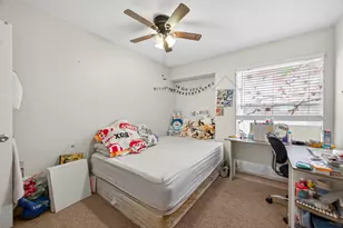 7709 Shadow Hill Ln, Houston, TX 77072 - Photo 19