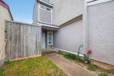 7709 Shadow Hill Lane, Houston, TX 77072 - Photo 5