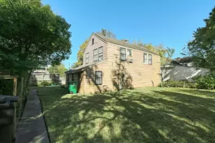 2001 Binz St, Houston, TX 77004 - Photo 19