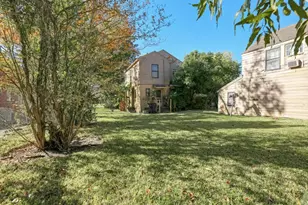 2001 Binz St, Houston, TX 77004 - Photo 17