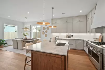 1023 E 23rd Street, Houston, TX 77009 - Photo 9