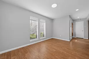 9919 Sagemill Dr, Houston, TX 77089 - Photo 9