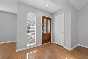 9919 Sagemill Dr, Houston, TX 77089 - Photo 5