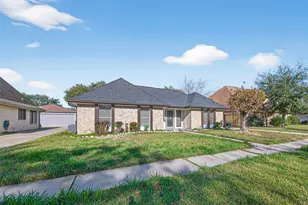 9919 Sagemill Dr, Houston, TX 77089 - Photo 3